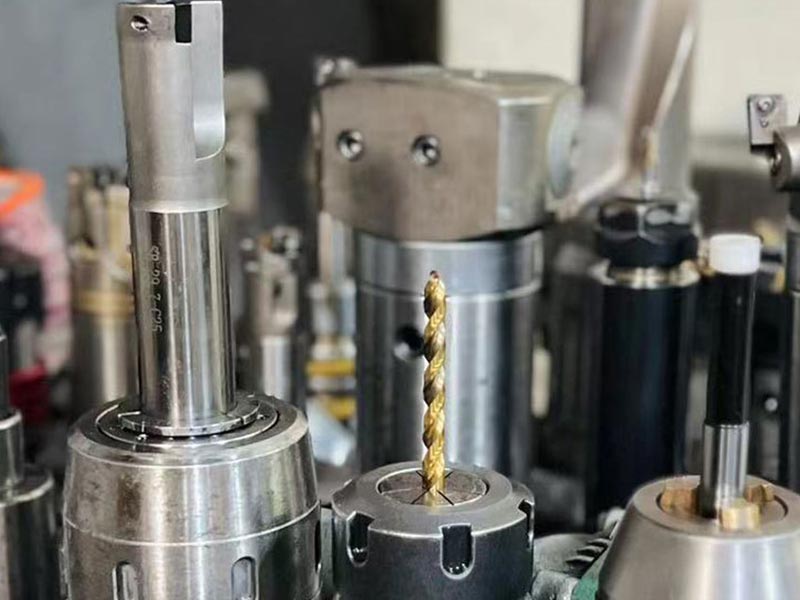 Overcome-Tool-Wear-Challenges-When-Machining-High-Hardness-Iron-Castings-1.jpg Overcome-Tool-Wear-Challenges-When-Machining-High-Hardness-Iron-Castings-1.jpg